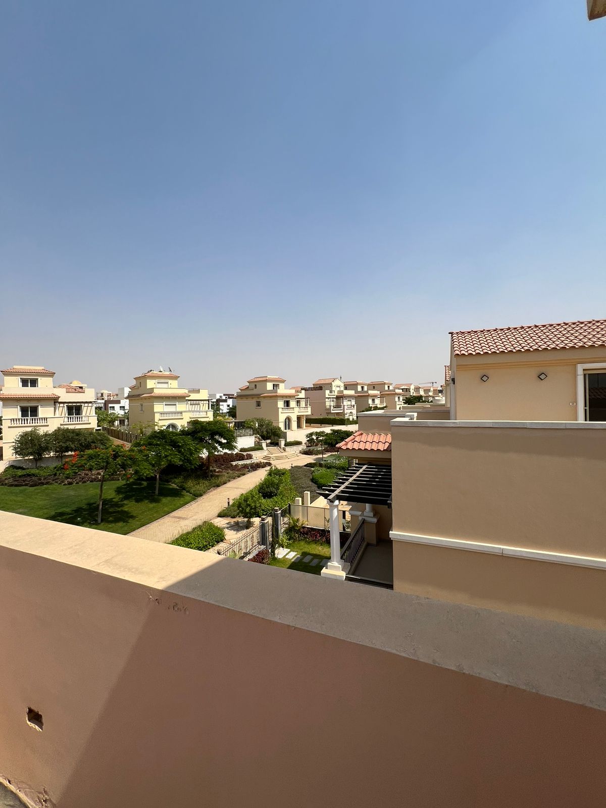 Villa for sale in Hyde Park New Cairo 62268