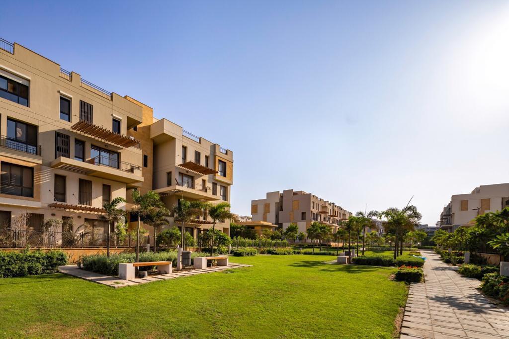 Apartment for sale in Eastown New Cairo 68012