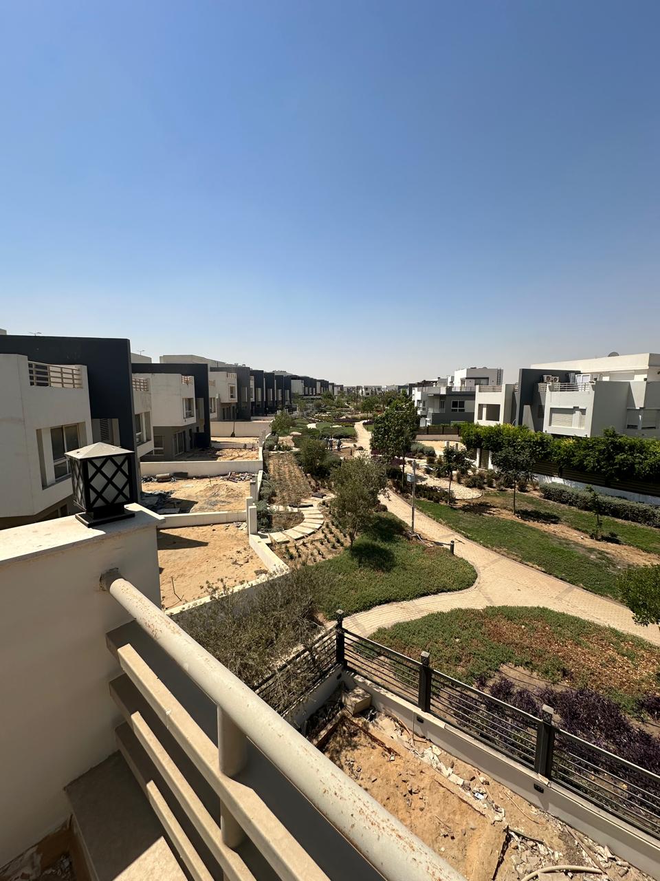 Villa for sale in Hyde Park New Cairo 63360