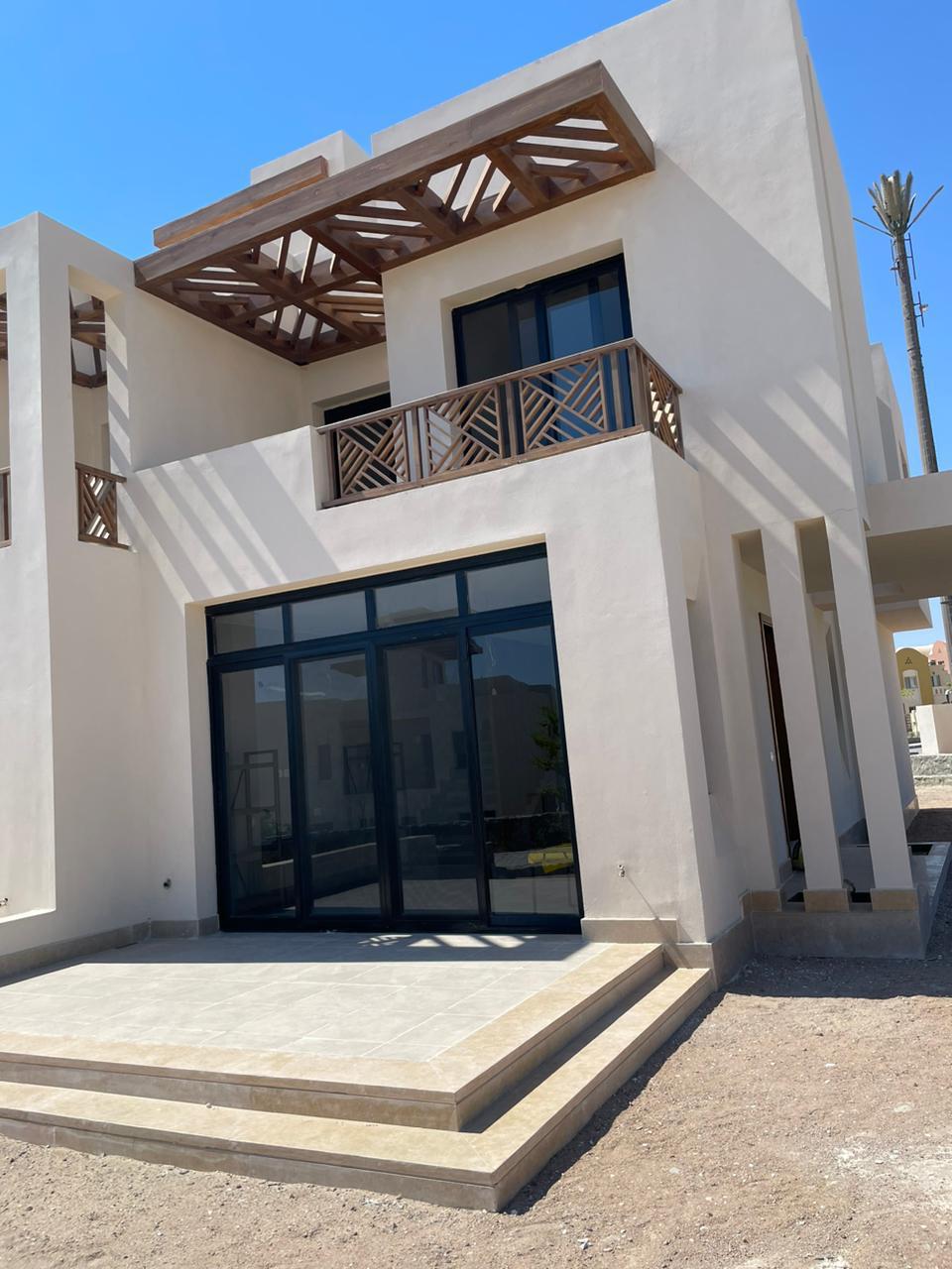 توين هاوس للبيع في مكادي هايتس الجونة الجديدة