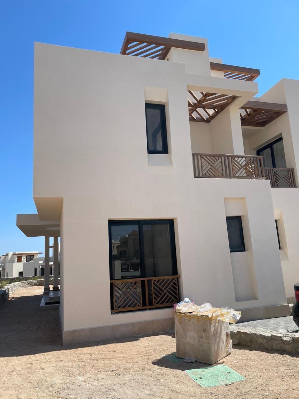 توين هاوس للبيع في مكادي هايتس الجونة الجديدة