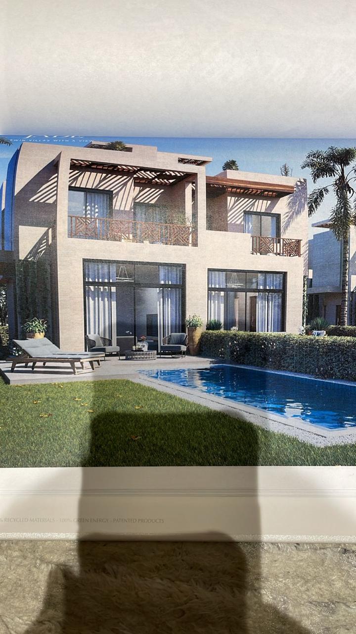 توين هاوس للبيع في مكادي هايتس الجونة الجديدة