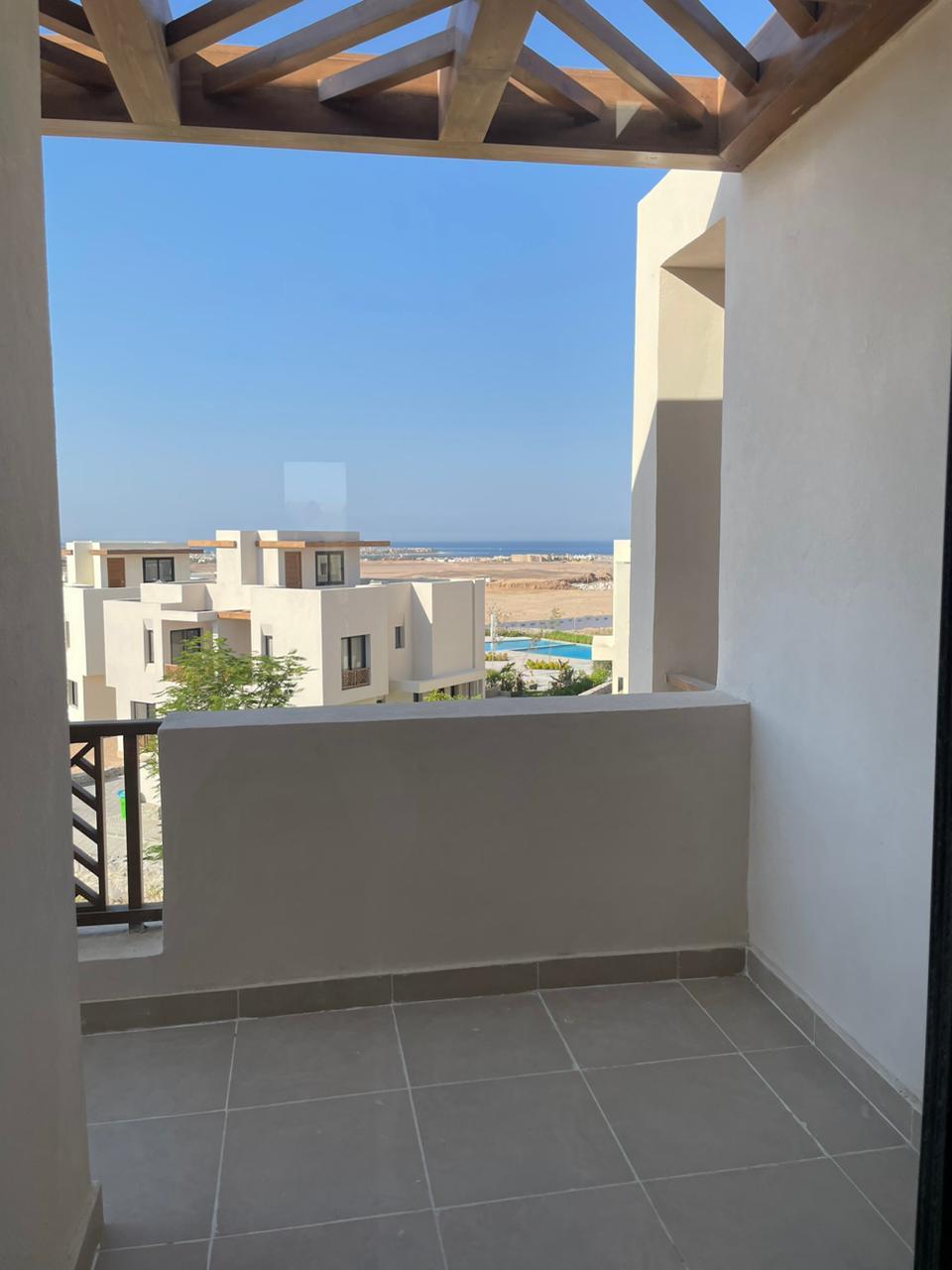 توين هاوس للبيع في مكادي هايتس الجونة الجديدة