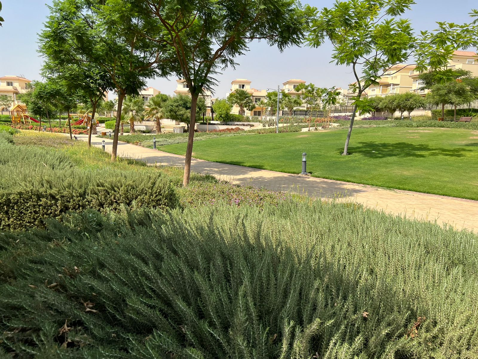 فيلا للبيع في هايد بارك القاهرة الجديدة